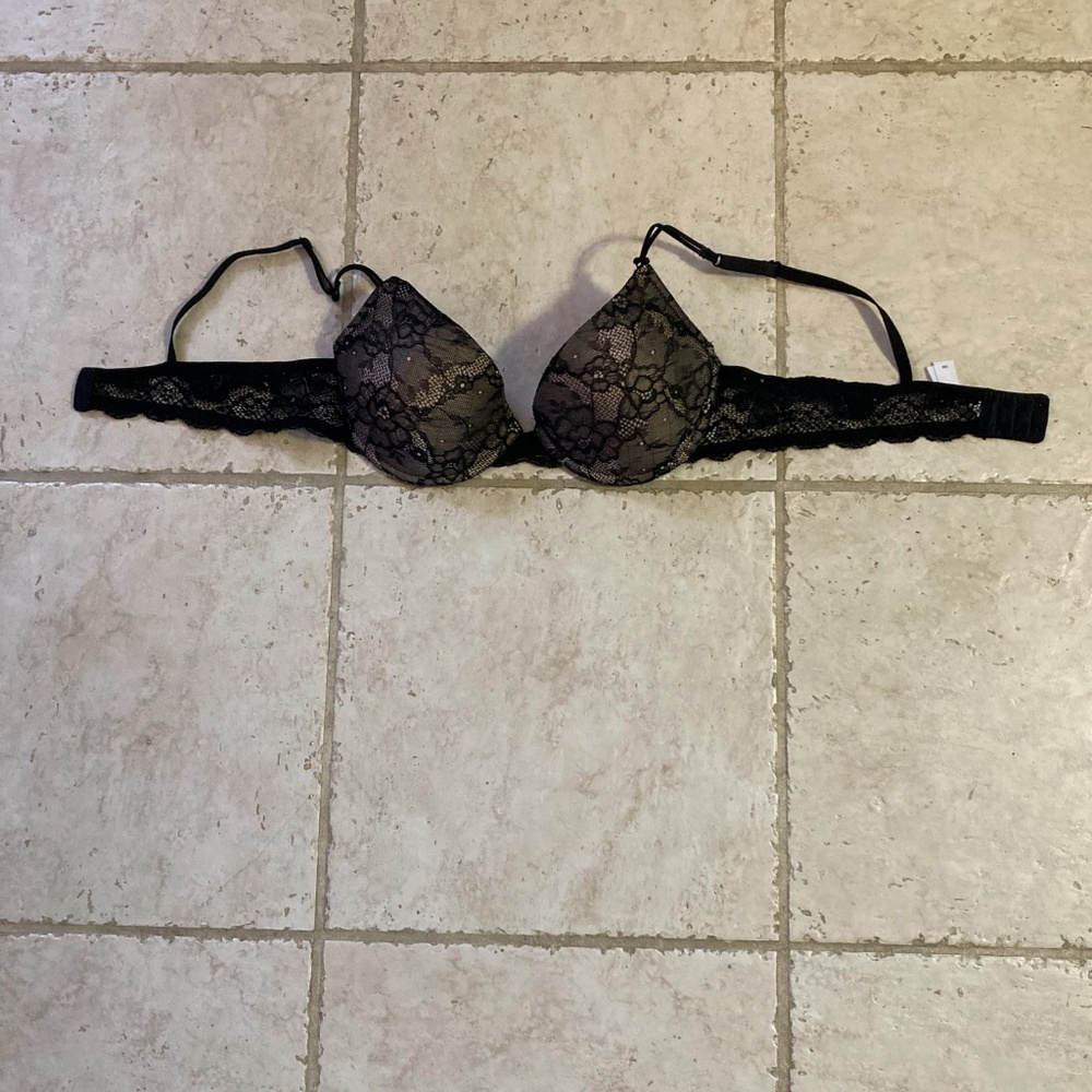 Natori Private Luxuries Black Lace Bra Size 38B Nordstrom Brand - Picture 6 of 7